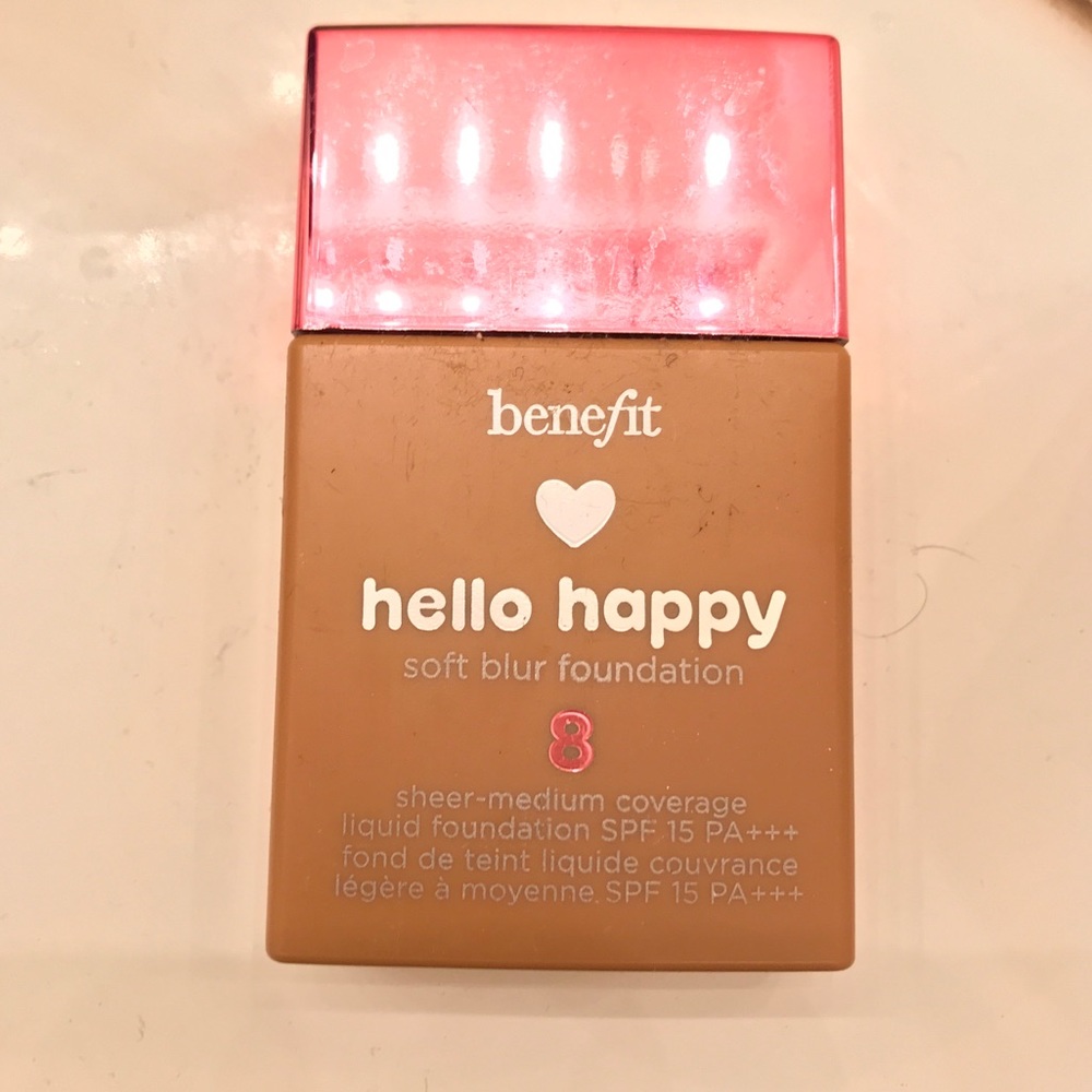 Benefit Hello Happy Soft Blur Foundation